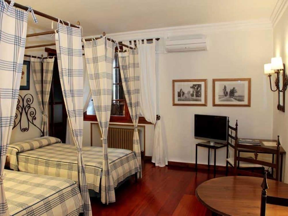 Real Monasterio De San Zoilo 4*